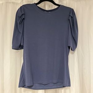 MODIFY T slate blue puff sleeve top Sz L